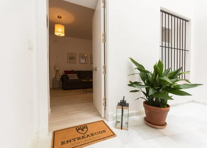 Apartament Entrearcos