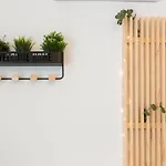 Apartment Entrearcos